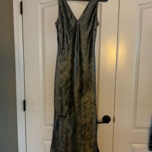 LOFT Gray Sleeveless Maxi Dress